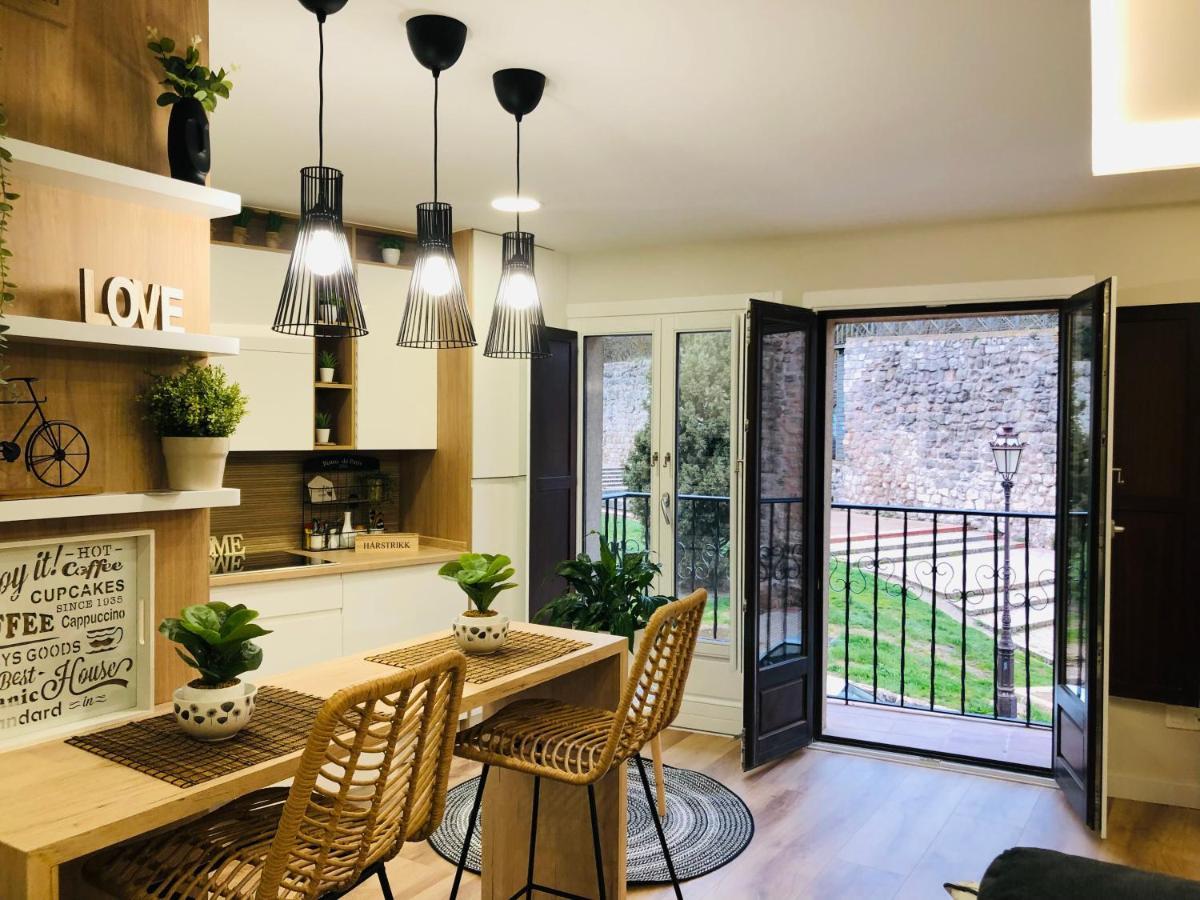El Capricho Del Arco_Apartamentos Burgos Catedral エクステリア 写真