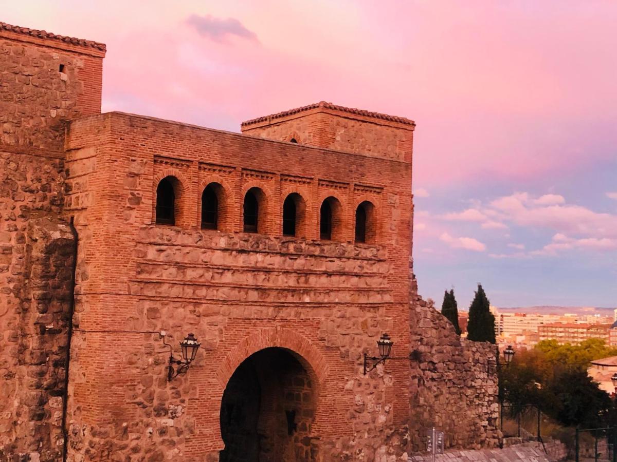 El Capricho Del Arco_Apartamentos Burgos Catedral エクステリア 写真